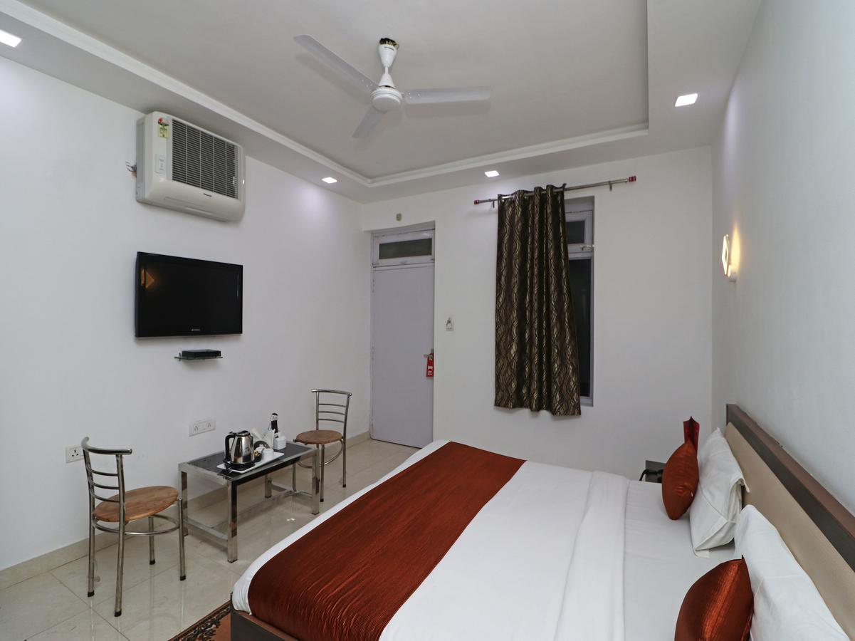 Oyo 11526 Hotel Apollo Agra  Kültér fotó