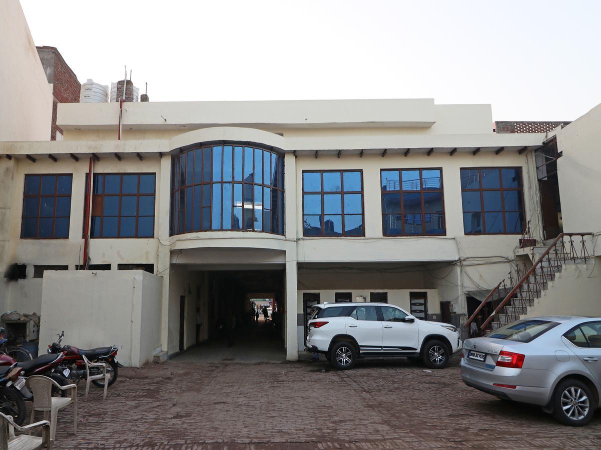 Oyo 11526 Hotel Apollo Agra  Kültér fotó