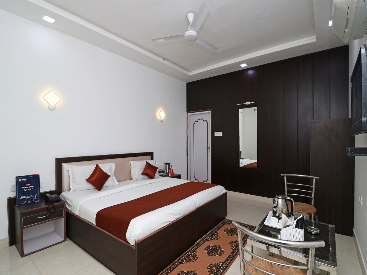 Oyo 11526 Hotel Apollo Agra  Kültér fotó