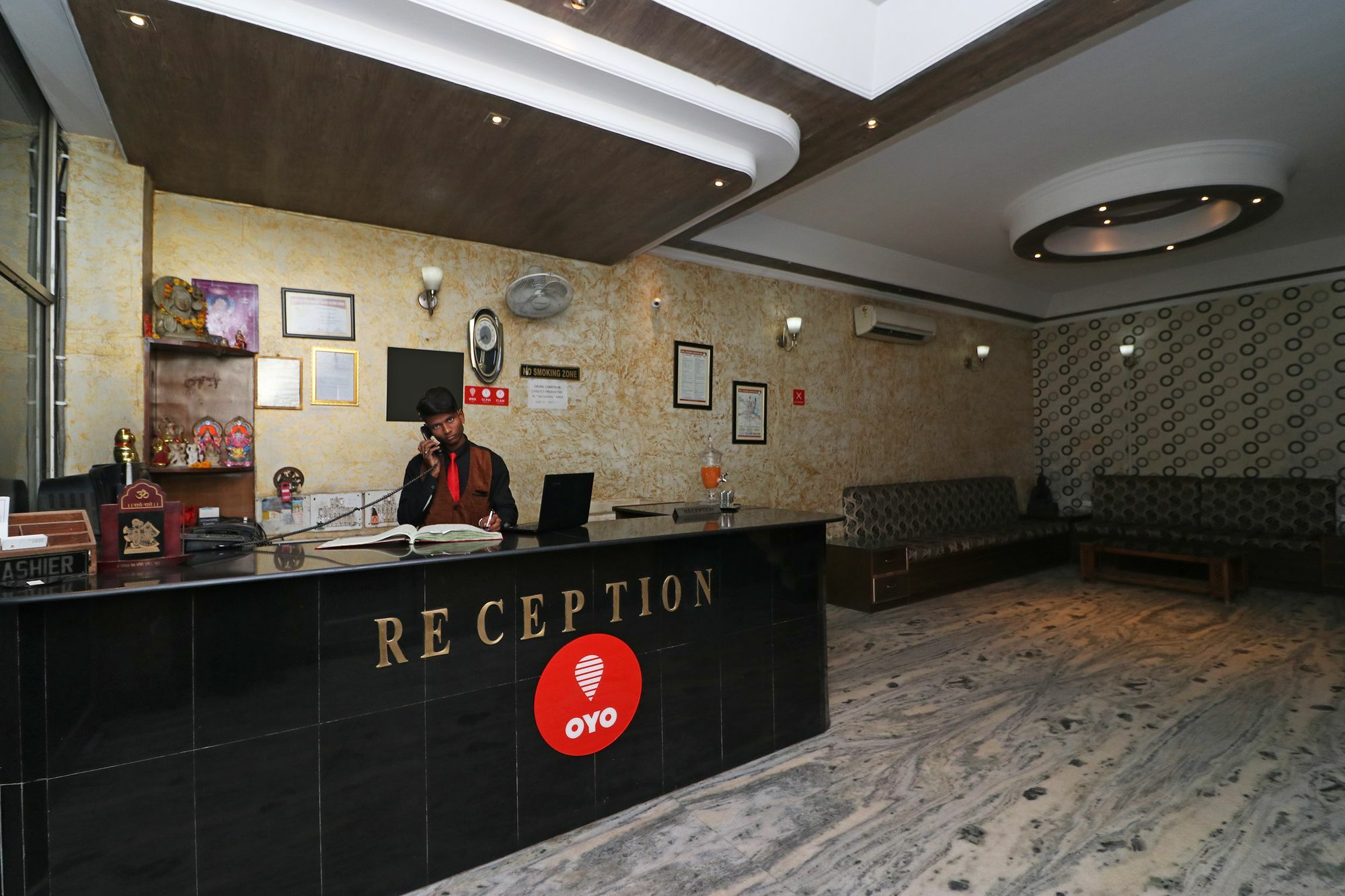 Oyo 11526 Hotel Apollo Agra  Kültér fotó